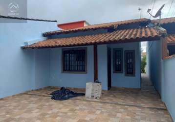 Casa com 2 quartos para alugar na rua dezessete de novembro, 5, praia de itaipuaçu (itaipuaçu), maricá por r$ 2.600