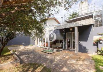 Casa com 350 m², à venda no bairro boaçava.