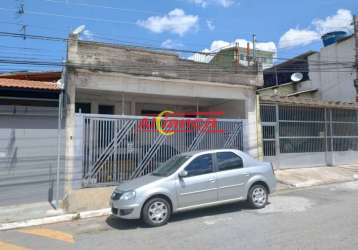 Casa no jardim soinco, 03 dorm, 02 banheiros, 02 vagas com 175 metros