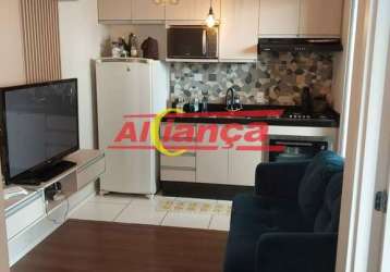 Apartamento rico em armários junto ao shopping internacional