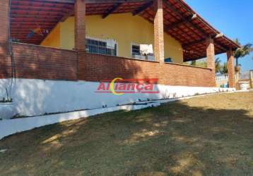 Chacara com 08 dorm, 06 suites e 08 vagas, 2670 de terreno