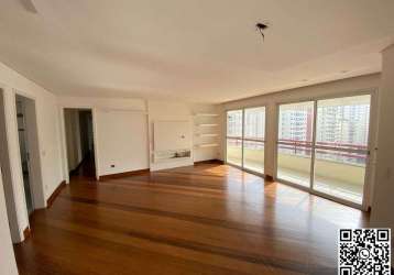 Apartamento de 154m² com 4 dormitórios, sendo 2 suítes, e 3 vagas na v. mascote