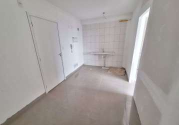 Apartamento tipo studio novo 28² com vaga de garagem coberta, área de churrasqueira, sistema de monitoramento, portaria 24h, piscina, salão de festas e lavanderia em condomínio fechado