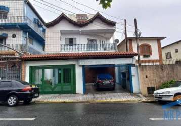 Sobrado residencial/comercial com 3 dorm sendo 2 suítes