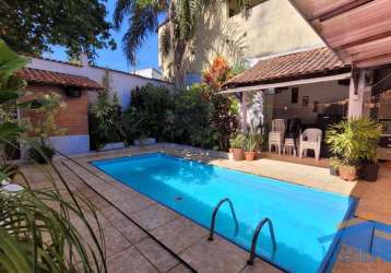 Linda casa com piscina, jardim das flores, osasco, são paulo.