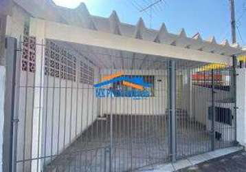 Excelente casa em av. comercial com 2 frentes, terreno com 196 metros.