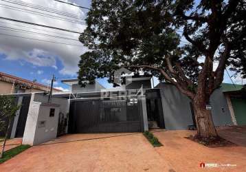 Casa térrea no bairro rita vieira