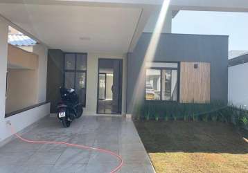 Lindo térrea de  114m² à venda no excelente  condomínio   fechado  golden park -  sorocaba - sp.