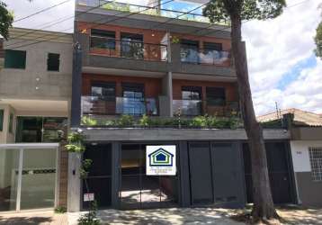 Linda cobertura para á venda com 106m² com 02 dormitórios sendo 01 suíte, no bairro jardim - santo andré - sp.