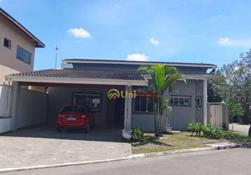 Casa com 4 dormitórios para alugar, 168 m² por r$ 5.500,00/mês - campos do conde louvre - tremembé/sp