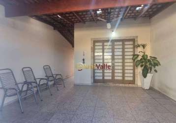 Casa com quintal, 2 dormitórios à venda, 90 m² por r$ 290.000 - residencial novo horizonte - taubaté/sp