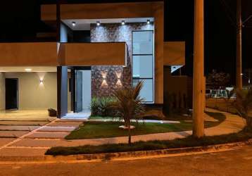 Casa com 3 dormitórios à venda, 150 m² por r$ 965.000,00 - condomínio terras do vale - caçapava/sp