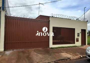 Casa à venda, 3 vagas, laranjeiras, parque das - uberaba/mg