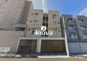 Apartamento à venda, 3 quartos, 1 suíte, 2 vagas, universitário - uberaba/mg