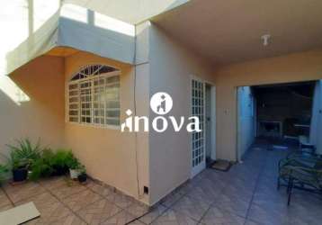 Casa à venda, 5 quartos, 2 vagas, costa teles i - uberaba/mg