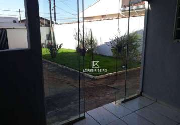 Casa com 2 dormitórios para alugar, 70 m² por r$ 1.300,00/mês - residencial furlan - santa bárbara d'oeste/sp