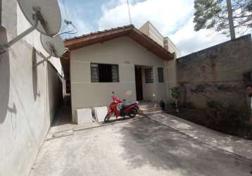 Casa à venda  campo comprido com terreno fundo