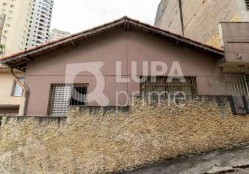 Casa térrea com 4 dormitórios sendo 1 suíte á venda santana