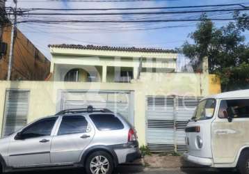 Terreno para renda com 600m² de área construída á venda na vila maria