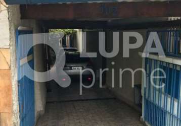 Casa térrea com 3 dormitórios sendo 1 suíte à venda em santana