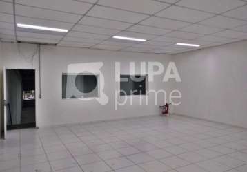 Prédio comercial com 600m² para locação no brás