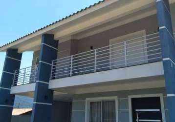 Casa de alto padrão em garopaba-sc: 3 dorms, piscina, 275m², próx. ao centro e praias