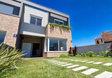 Imóvel de luxo: casa 3 quartos com 146m² no bairro ferraz, garopaba-sc. veja agora!