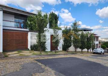 Casa alto padrão no bairro l. p. pereira