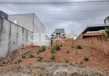 Lote de 300m² no bairro manoel valinhos