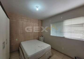 Apartamento no centro.