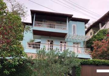 Excelente casa em são francisco - niterói