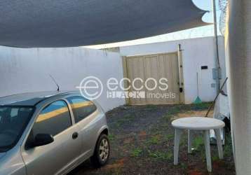 Casa à venda, 2 quartos, 1 suíte, 3 vagas, novo mundo - uberlândia/mg