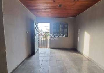 Casa à venda, 2 quartos, 1 vaga, pacaembu - uberlândia/mg