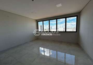 Sala comercial para aluguel, 1 vaga, brasil - uberlândia/mg