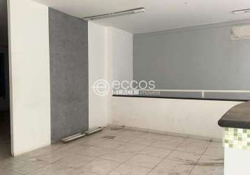 Imóvel comercial para aluguel, 3 quartos, 1 suíte, centro - araguari/mg