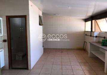 Casa para aluguel, 5 quartos, 1 suíte, 4 vagas, morada da colina - uberlândia/mg