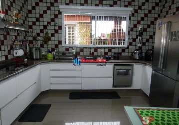 Casa (sobrado) para venda, 5 dorm(s), 2 suite(s), 3 vaga(s), 275 m²