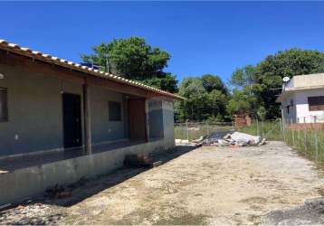 Espaçosa e encantadora casa à venda em jorge leite - a oportunidade dos seus sonhos!