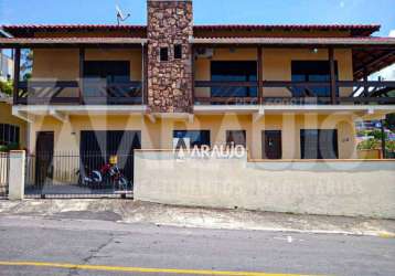 Casa no bairro fazenda em itajaí