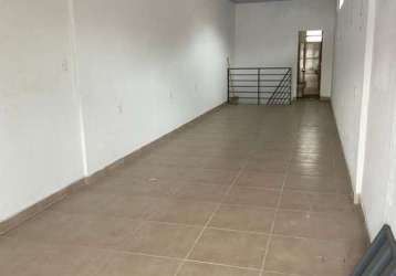 Loja na av. bandeirantes 80m²