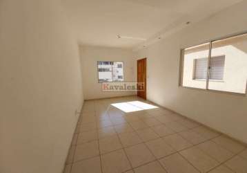 Vendo sobrado  em condomínio vila das mercês 120 m²