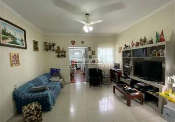 Casa térrea 5 dormitórios 2 vagas  quintal - edícula- próx metrô