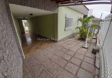 Casa com 3 quartos à venda na rua severino belfort, bairu, juiz de fora, 150 m2 por r$ 650.000