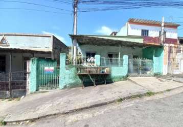 Kitnet / stúdio para alugar na rua idume, 327, braz de pina, rio de janeiro por r$ 500