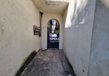 Casa com 1 quarto para alugar na rua doutor rufino de alencar, 68, parada de lucas, rio de janeiro por r$ 700