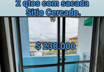 Ótimo apto 2 qtos com sacada e garagem