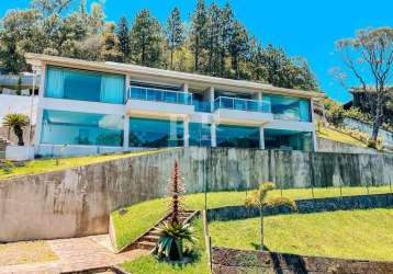 Casa para venda em teresópolis, carlos guinle, 4 dormitórios, 4 suítes, 6 banheiros, 2 vagas