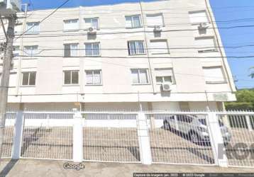 Vende-se excelente apartamento,  funcional, apresentando uma suíte em seus 34 m² privativos. estrategicamente localizado no bairro praia de belas, ressalta-se pela sua imediata proximidade ao parque m