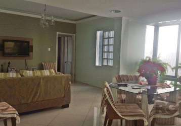 Apartamento de 3 dormitórios transformados em 2 dormitórios, totalmente reformado, porcelanato, amplo living 2 ambientes, cozinha, sacada, 2 banheiros. prédio com salão de festa e churrasqueira. agend