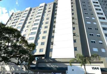 Ótimo apartamento, 1 quarto tipo loft, 1 vaga, ideal para estudantes da puc e campus da ufrgs, andar alto, vista definida, boa luminosidade ventilação , ponto estratégico do bairro partenon, fácil des